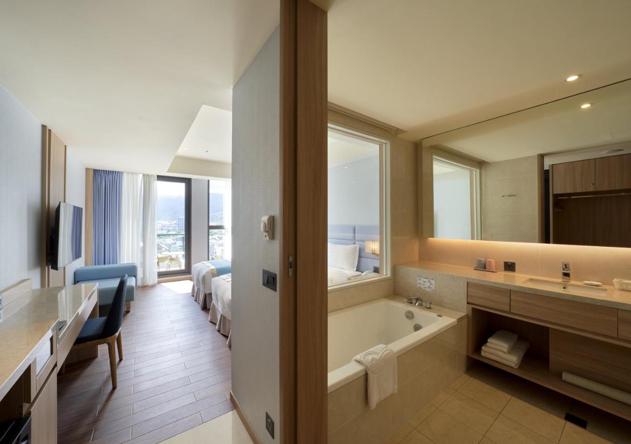 Lanyang Seaview Hotel تاتشينج المظهر الخارجي الصورة